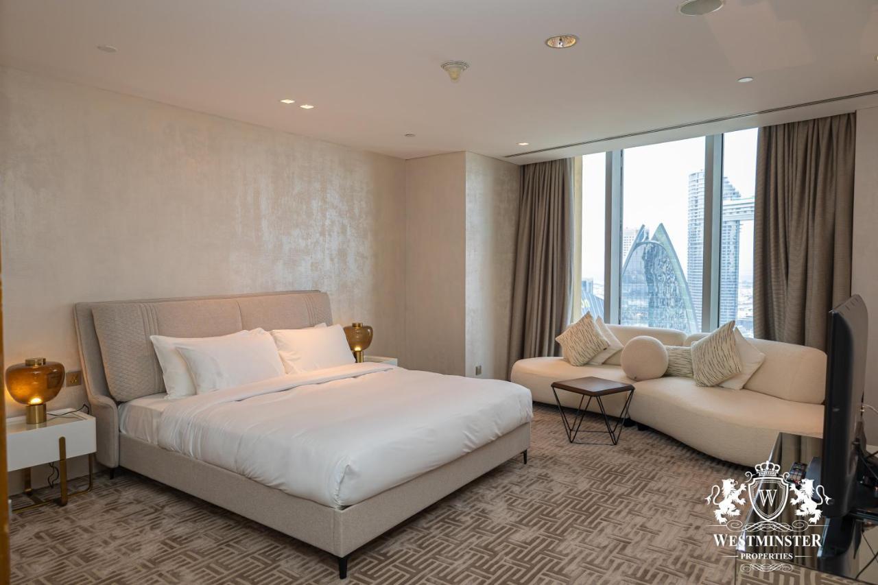 Westminster Dubai Mall Luaran gambar A bedroom at the Westin Dubai