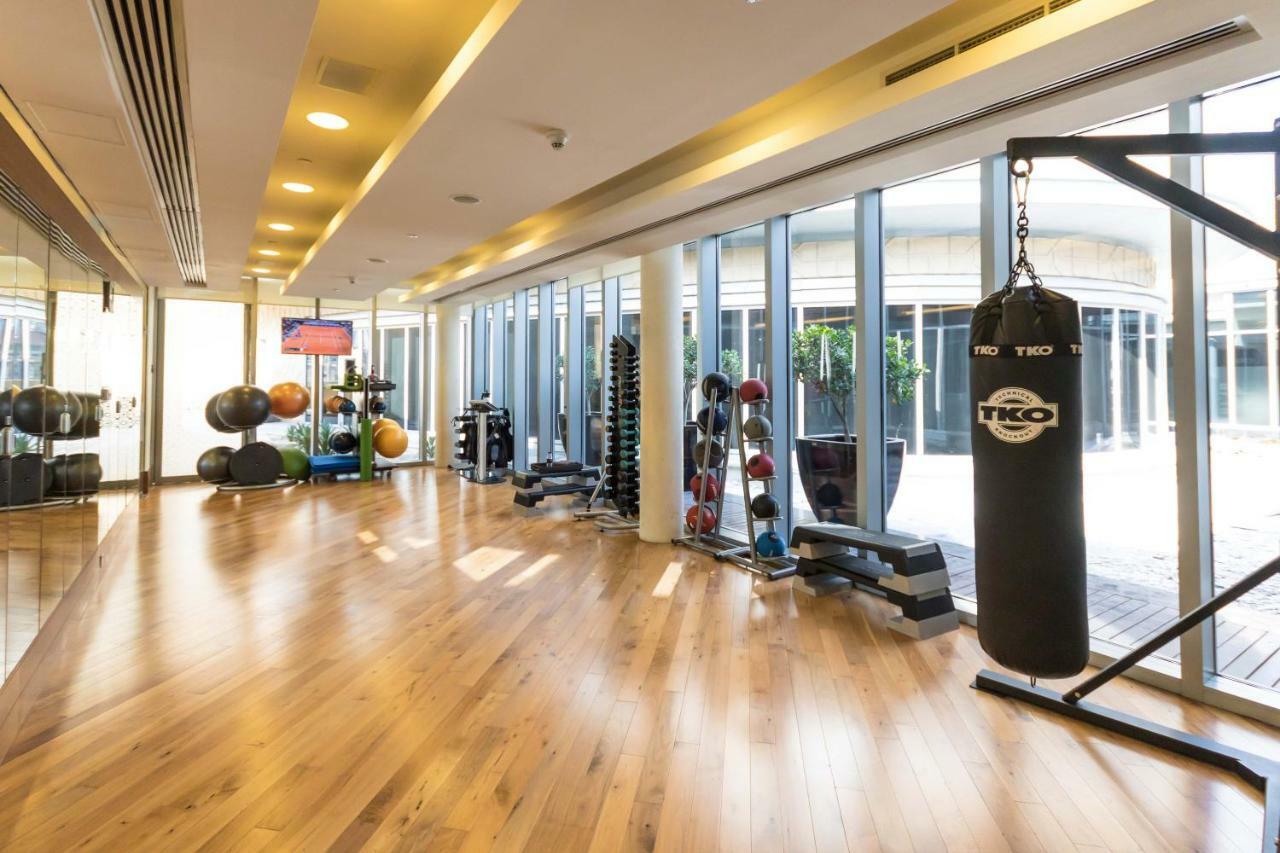 Westminster Dubai Mall Luaran gambar The gym at the hotel