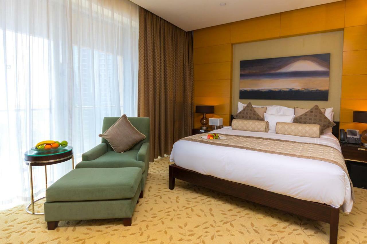 Westminster Dubai Mall Luaran gambar A bedroom at the hotel