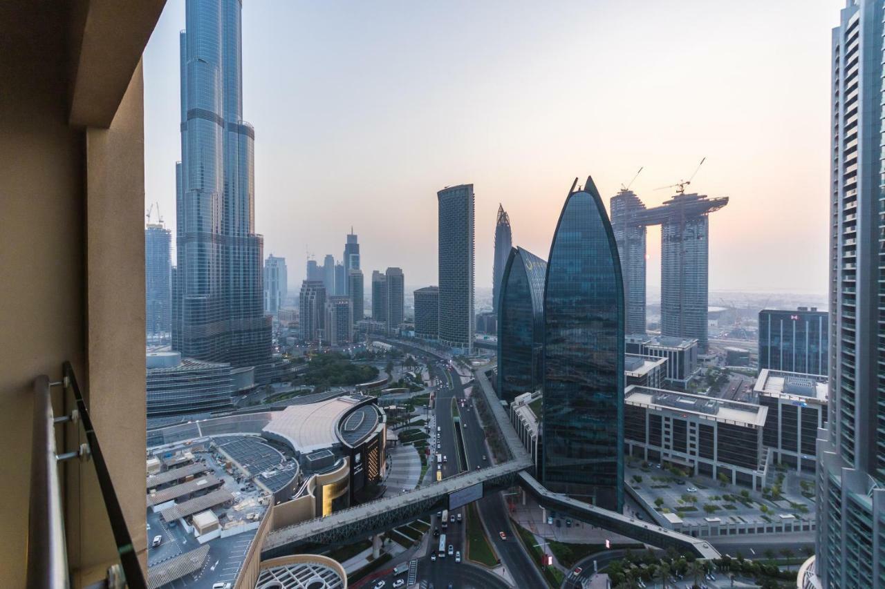 Westminster Dubai Mall Luaran gambar View of the complex