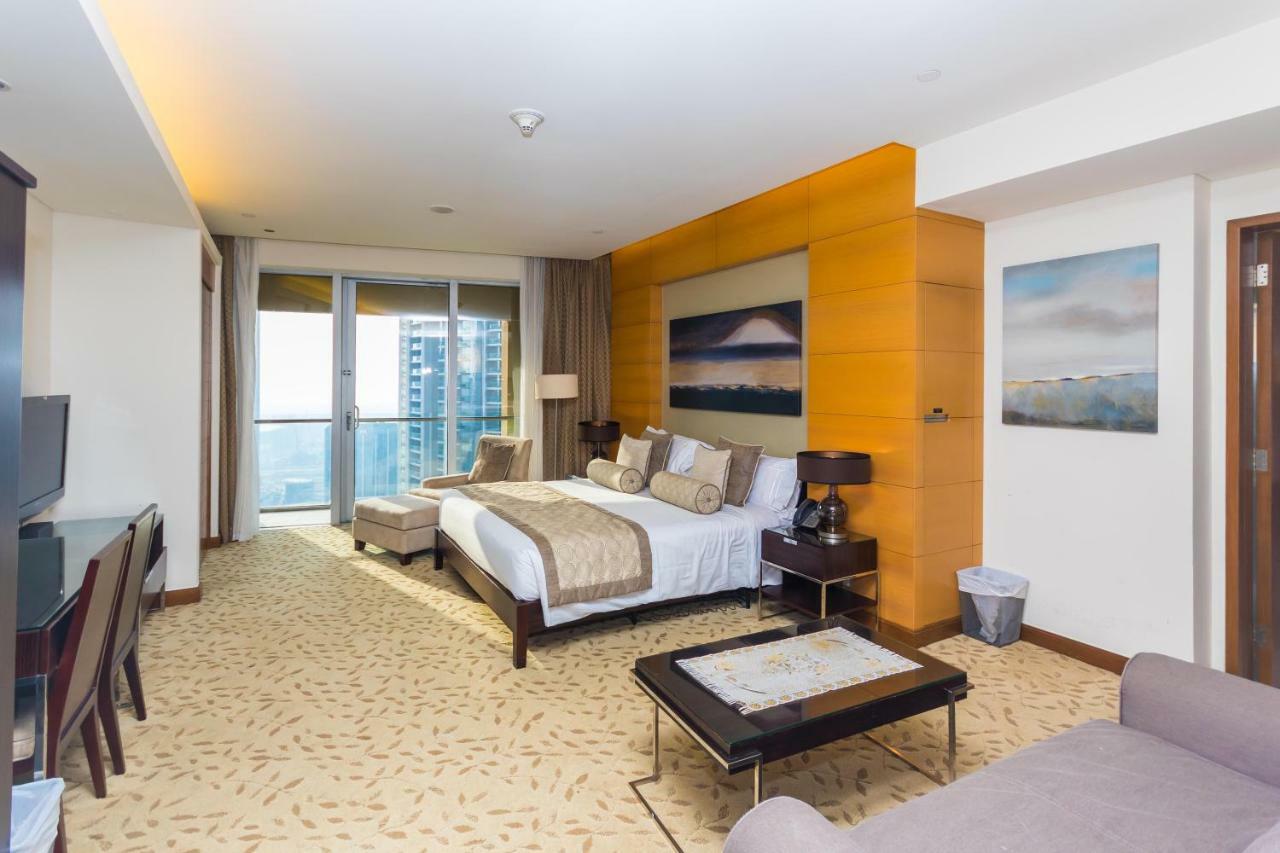 Westminster Dubai Mall Luaran gambar A suite at the hotel