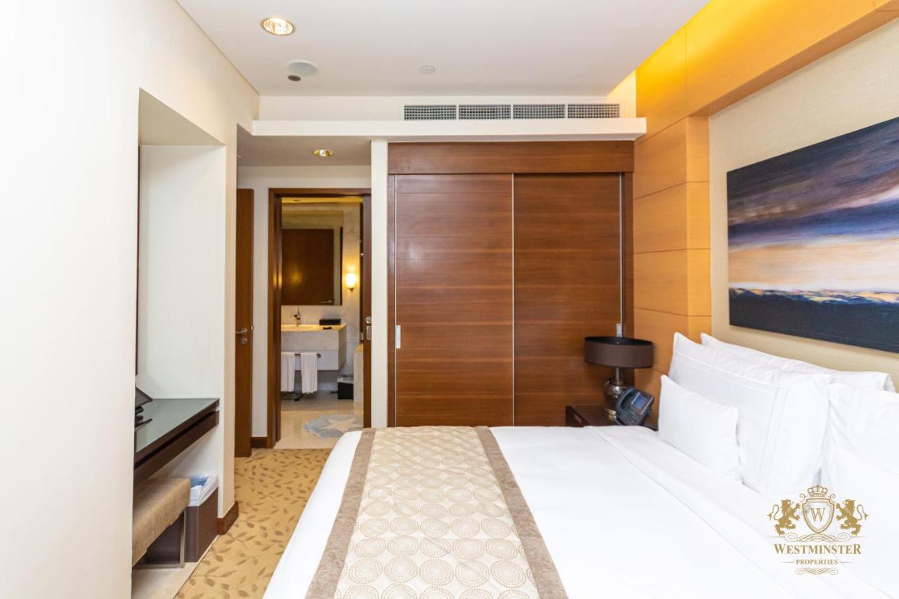 Westminster Dubai Mall Luaran gambar A bedroom at Westminster International University