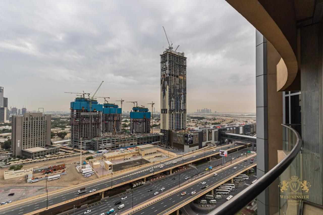 Westminster Dubai Mall Luaran gambar View of Al Wasl from the 1001 Nights Hotel